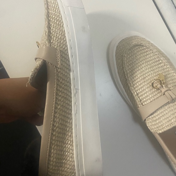 Steven New York Kiana tan 1” platform loafer with woven design size 7 - Picture 7 of 8